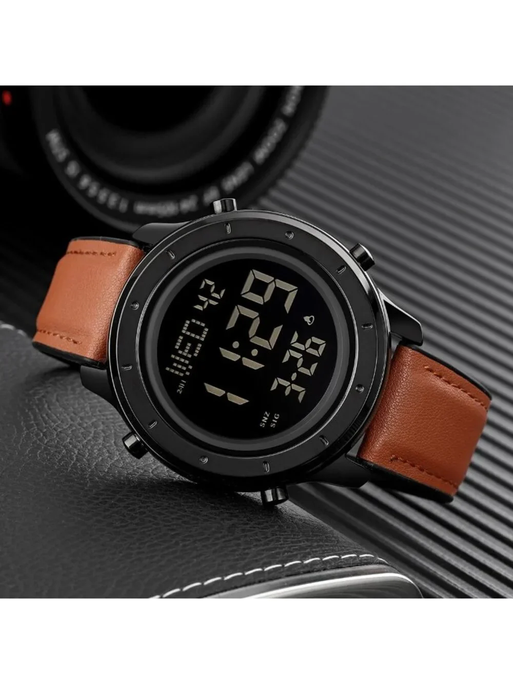 Men's Brown Black Analog Quartz Stainless Steel Waterproof Digital Wrist Watch